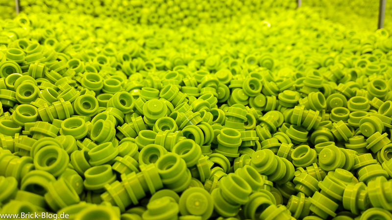 LEGO Store NYC so schön grün