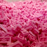 LEGO Store NYC so schön pink